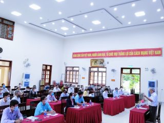 Thị xã Điện Bàn phối hợp với Hội Luật gia tỉnh tư vấn pháp luật, trợ giúp pháp lý cho Nhân dân