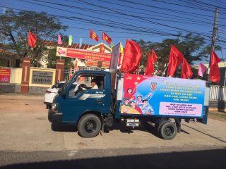 Phòng Tư pháp thị xã Điện Bàn tổ chức tuyên truyền pháp luật  bằng xe lưu động trên địa bàn thị xã