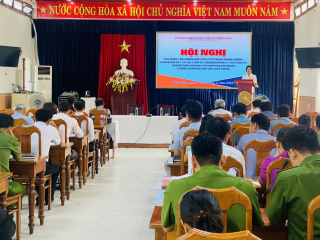 Thị xã Điện Bàn tổ chức Hội nghị tọa đàm, tập huấn Luật Xử lý vi phạm hành chính và hướng dẫn nội dung xử phạt vi phạm hành chính lĩnh vực đất đai, xây dựng