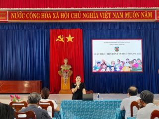 UBND xã Điện Trung tổ chức hội nghị tuyên truyền  Luật Thực hiện dân chủ cơ sở