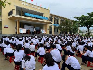 TUYÊN TRUYỀN LUẬT AN TOÀN GIAO THÔNG CHO HỌC SINH TRƯỜNG THCS NGUYỄN ĐỨC AN